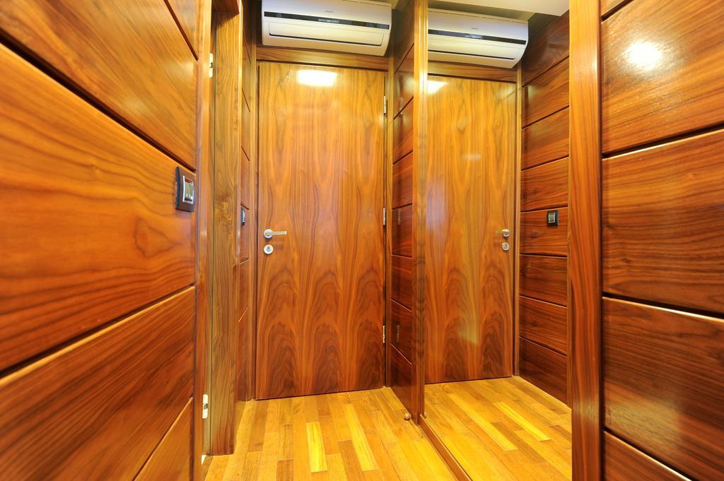 Main Street Studio And Rooms Zadar Exterior photo
