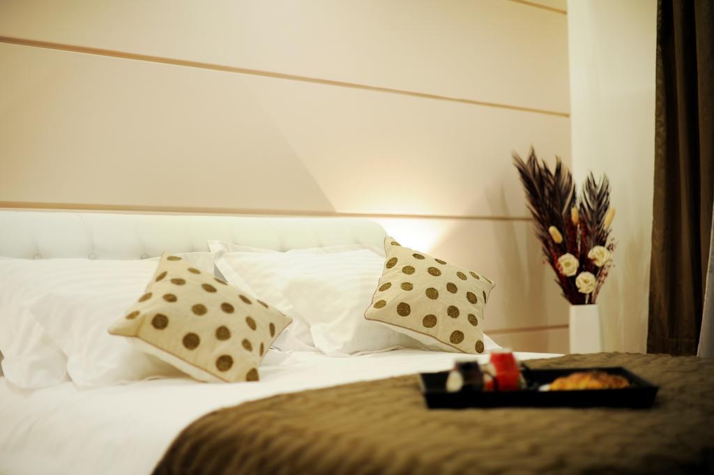 Main Street Studio And Rooms Zadar Room photo